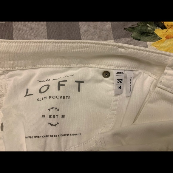 LIKE NEW LOFT White Curvy Skinny Jeans Sz 14 - Picture 3 of 4